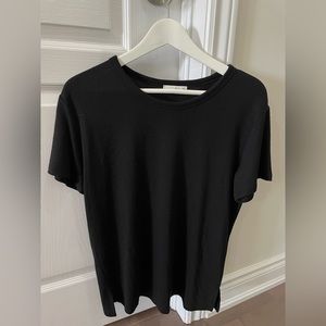 Aritzia Wilfred Free ‘Divina’ T-Shirt - Black